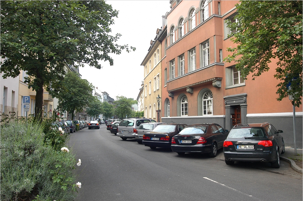 Strasse
