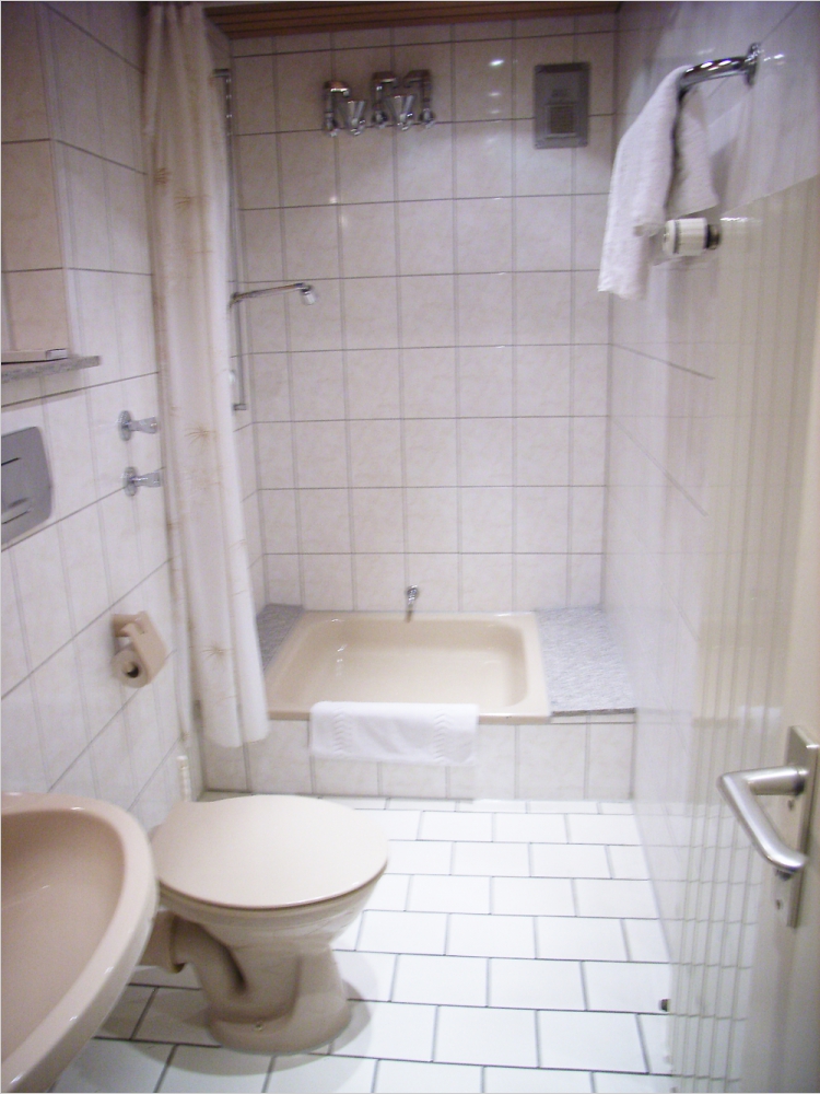 1 Zimmer in Düsseldorf - Photo 4