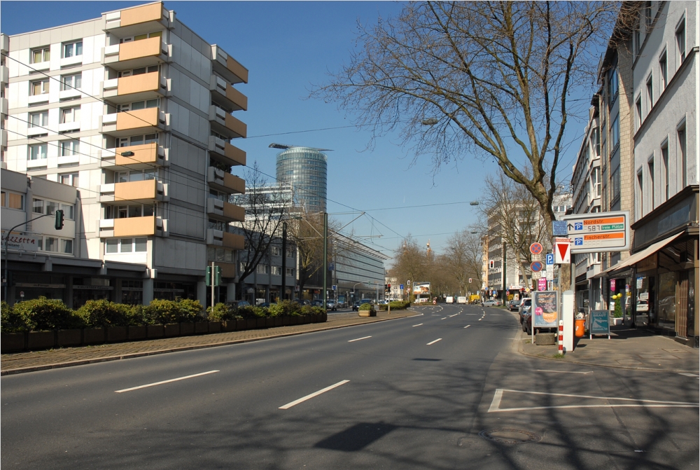 Strasse