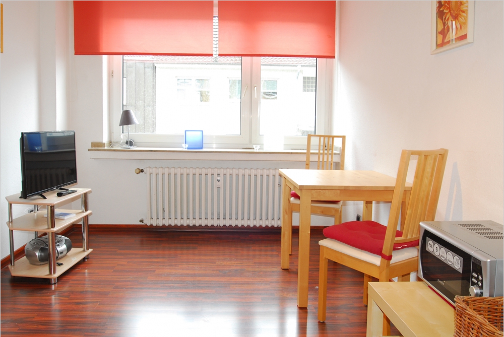 1 Zimmer in Düsseldorf - Photo 1