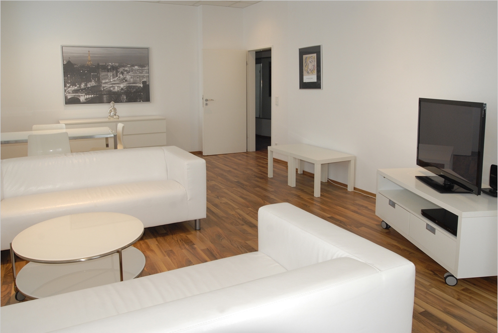 3 Zimmer in Düsseldorf - Photo 1
