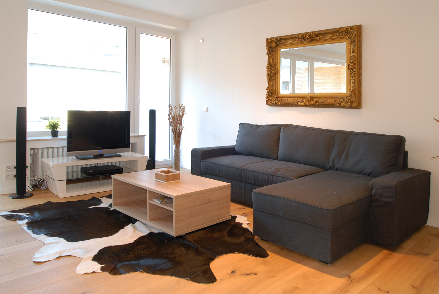 2.5 Zimmer in Düsseldorf - Photo 2