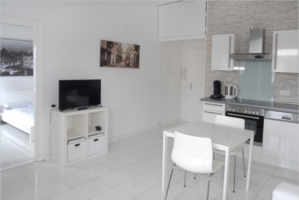 2 Zimmer in Düsseldorf - Foto 3