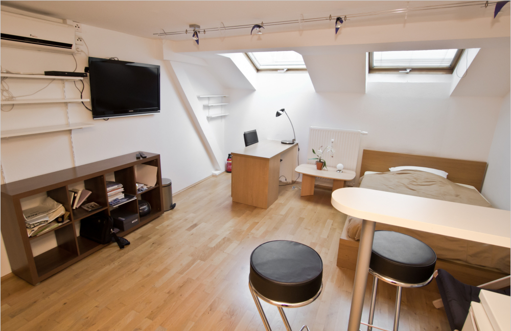 1 Zimmer in Düsseldorf - Photo 2