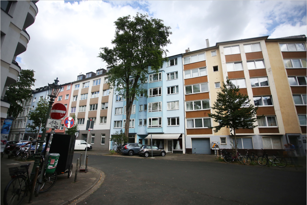 Strasse