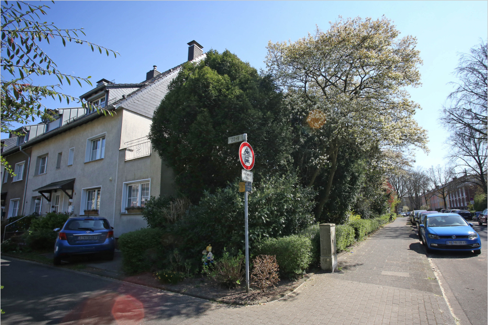 Strasse